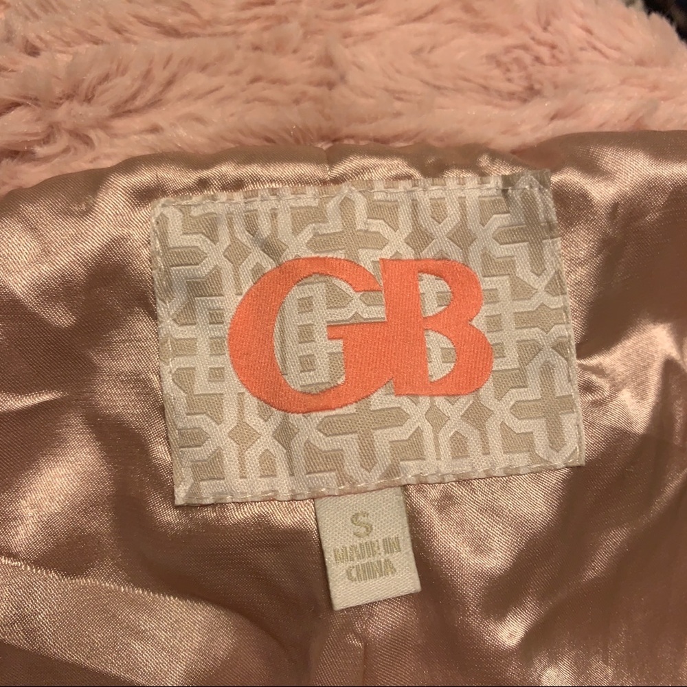 Dillard’s Jacket - Picture 4 of 4
